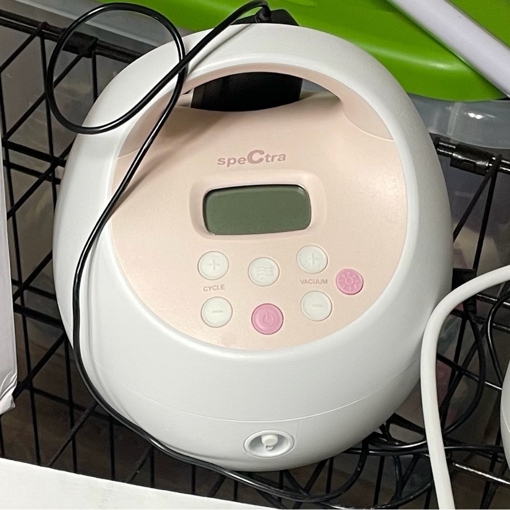 Spectra Portable Electric Breast Pump - White & Light Pink